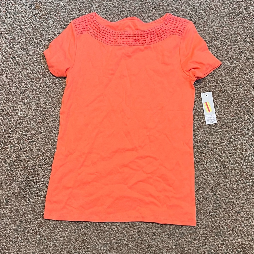 Short sleeve top